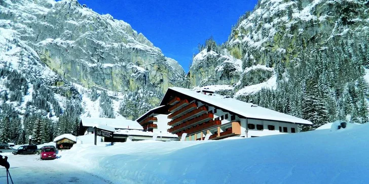 Lyžování ve středisku Arabba – Marmolada: 7 nocí, polopenze, dítě zdarma