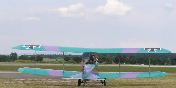 Prohlídka Leteckého muzea Ing. Jana Kašpara s pilotem i let na simulátoru