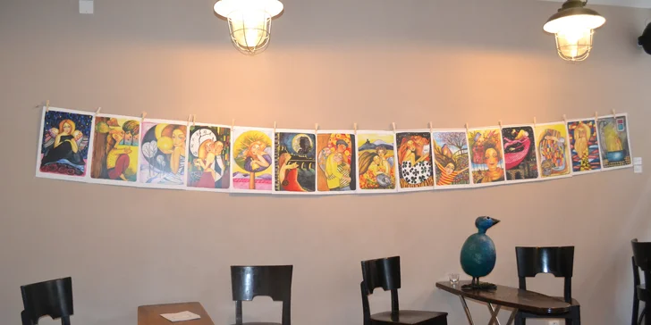 Tapas podle výběru a prosecco nebo nealko pro dva v baru Ježkovy voči