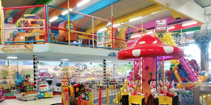 Cena výletu zahrnuje pouze dopravu a službu technického doprovodu. 