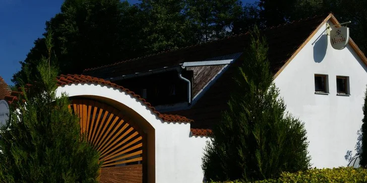 Stylová dovolená nedaleko Sedlčan: pohoda s polopenzí a výlety