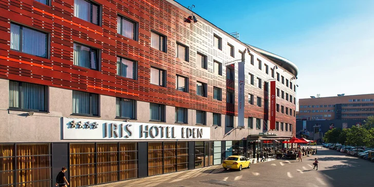 4* hotel v srdci štadióna futbalovej Slavie: ubytovanie s raňajkami