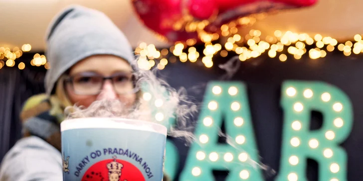 Horké drinky na vánočních trzích: Černá díra, Štrúdl, Bumbálek i Cocot