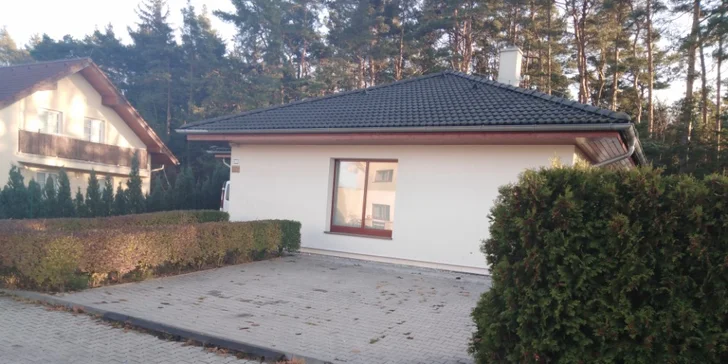 Noc pro dva v Relaxklubu a 3 hodiny ve wellness se saunou a vířivkou