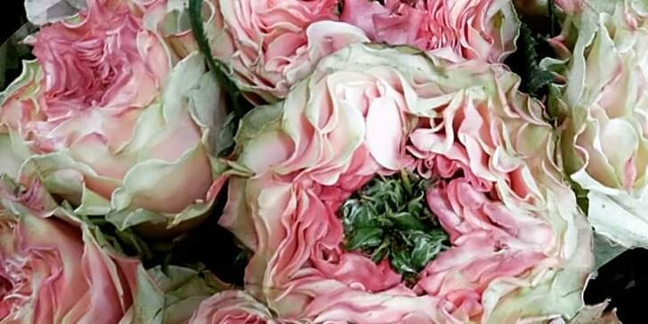 Naučte se vázat krásné květiny: 2hodinový individuální kurz floristiky
