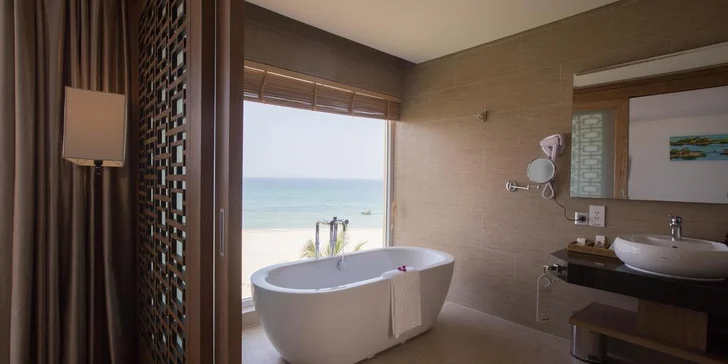 Exotický 4* resort ve Vietnamu: 6–12 nocí, polopenze, 2 bazény, přímo u pláže