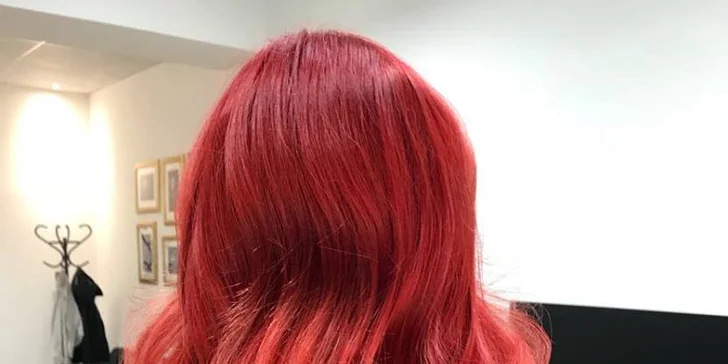 Střih, melírování, balayage i vyčištění vlasů od minerálů a silikonů