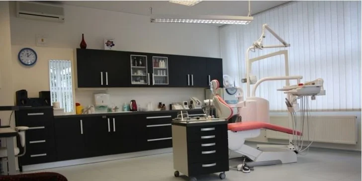 Pečlivá dentální hygiena či šetrné bělení zubů