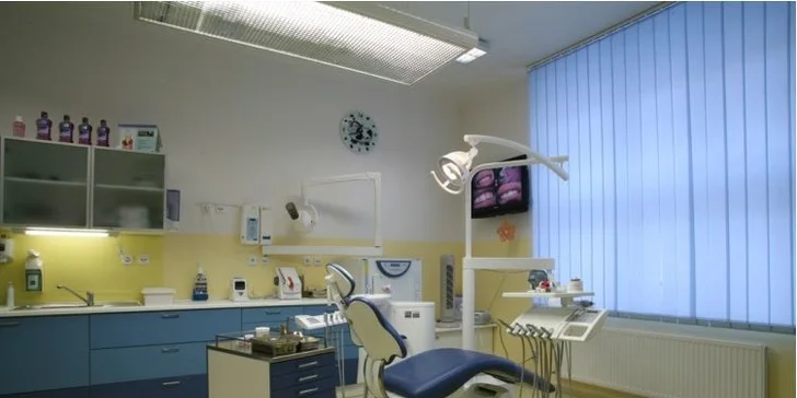 Pečlivá dentální hygiena či šetrné bělení zubů