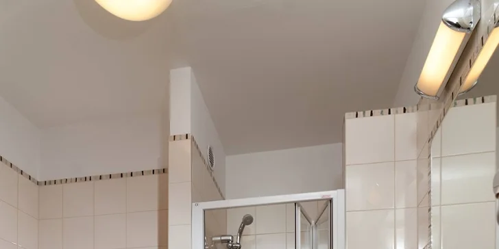 Samozřejmostí je vlastní koupelna.