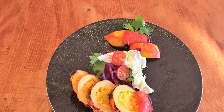 Masové nebo vegetariánské degustační menu v indické restauraci pro 2 osoby