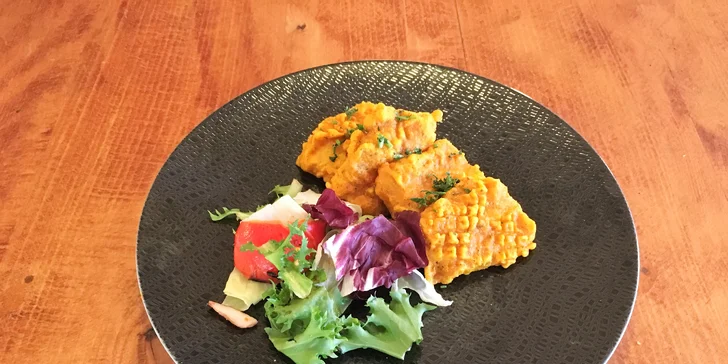 Masové nebo vegetariánské degustační menu v indické restauraci pro 2 osoby