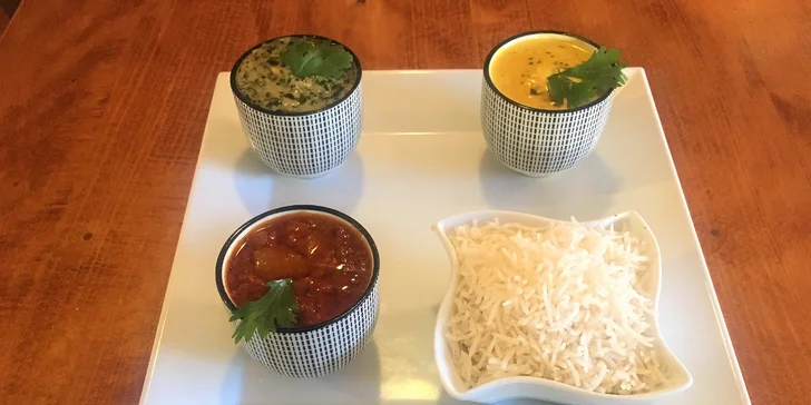 Masové nebo vegetariánské degustační menu v indické restauraci pro 2 osoby