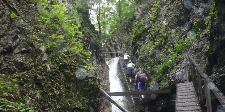 Celodenní výlet do Jánošíkových dier: soutěsky, kaňony, vodopády