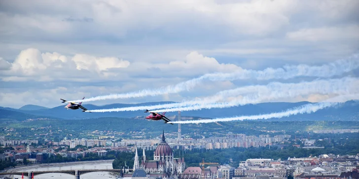 Fanděte Martinu Šonkovi: zájezd na Red Bull Air Race na Balatonu vč. vstupenky