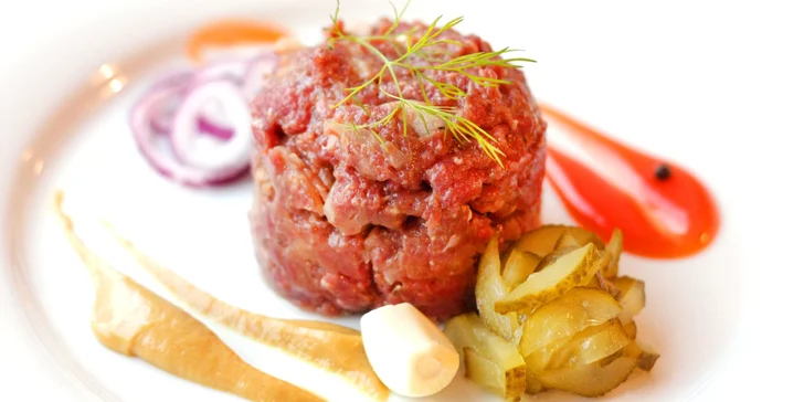 Masové potěšení: namíchaný tatarák z hovězího masa, 300 nebo 500 g