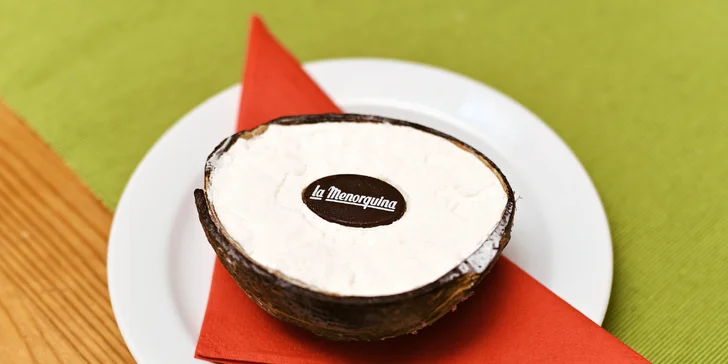 Kambodžské menu pro 2 osoby: mangový salát, tygří krevety i banánový dort