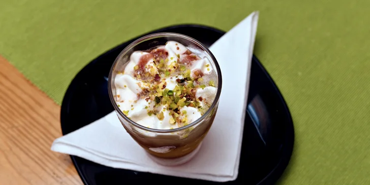 Kambodžské menu pro 2 osoby: mangový salát, tygří krevety i banánový dort