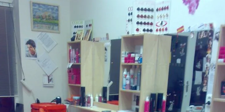 Moderní dámský střih včetně Pro-Keratinové kúry L'Oréal