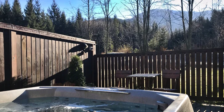 Hotel přímo pod Radhoštěm: snídaně, beskydská večeře a privátní wellness