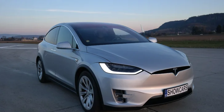 20 minut v supersportu vč. jízdy na letišti: Porsche, Lamborghini, Audi a další