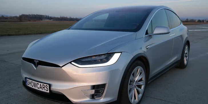 20 minut v supersportu vč. jízdy na letišti: Porsche, Lamborghini, Audi a další