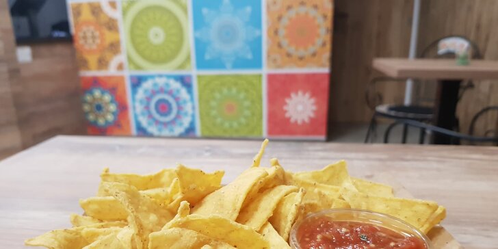 Pořádná porce dobrot: mexická specialita na kalifornský způsob pro 2 osoby