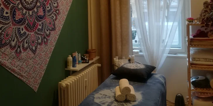 Hloubkové čištění pleti s intenzivní hydratací a aroma masáží