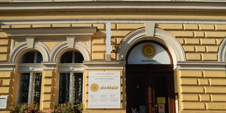 Mějte rádi sami sebe: relaxační masáž speciálním terapeutickým olejem