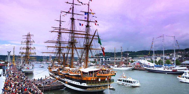 Paříž a Rouen v době námořního festivalu L'Armada konaného jednou za 5 let