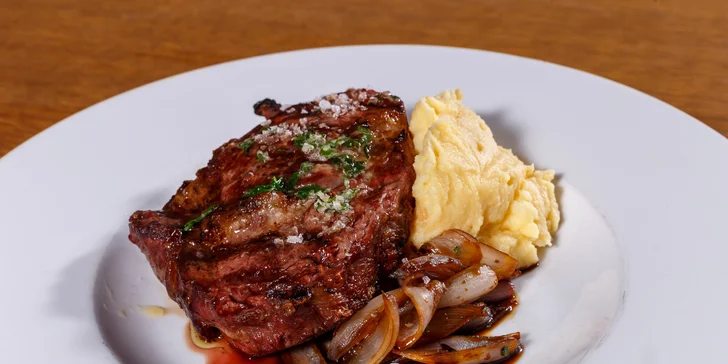 Silvestrovské menu na Kampě: hovězí rib eye i parfait z tresčích jater