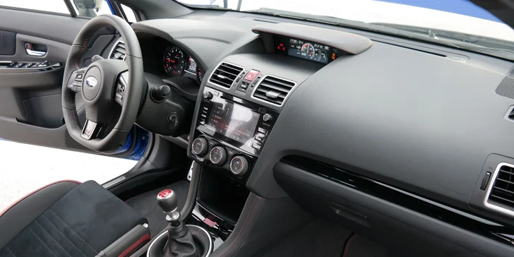 Jízda na mosteckém autodromu se Subaru Impreza WRX STI: 2 nebo 4 super rychlá kola