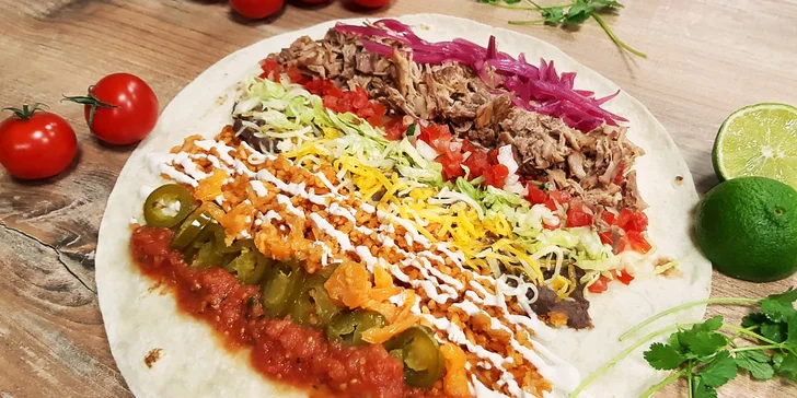 Skvělé jídlo: Extra pálivé mexické burrito carnitas caliente pro jednoho