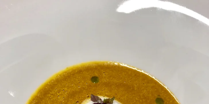 7chodové degustační menu pro dva: grilovaná chobotnice i telecí váleček