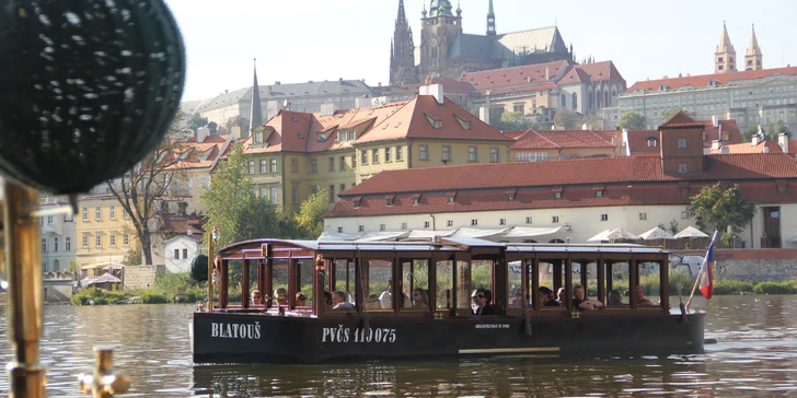 V nabídce jsou palubní lístky pro děti, dospělé i rodiny.