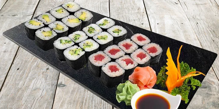 Sushi set s 24 ks maki (avokádo, okurka, tuňák)