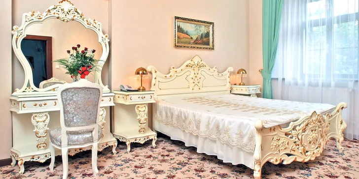 Královské apartmá je jako stvořené pro romantický pobyt. 