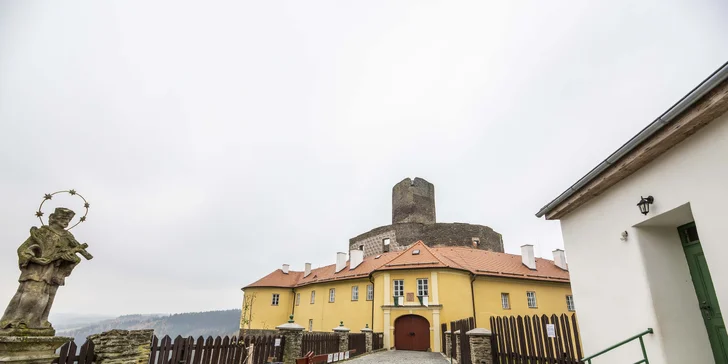 Dobrodružný pobyt na hradu Svojanov vč. prohlídky + 2 děti do 6 let zdarma