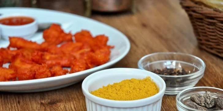 3chodové nepálské menu pro dva, možná i vegetariánská varianta