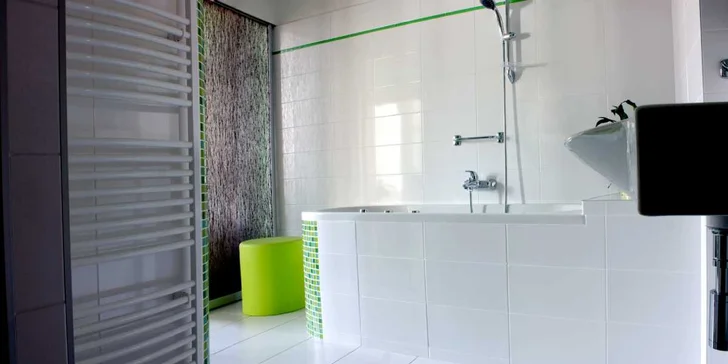 Pobyt v centru Litomyšle: apartmá s masážní vanou i infrakabinou, polopenze