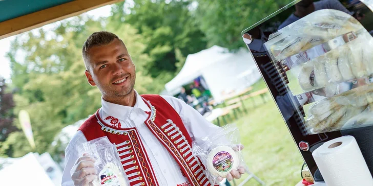 Otevřený voucher na nákup čerstvých sýrových nitek a kavkazského sýra