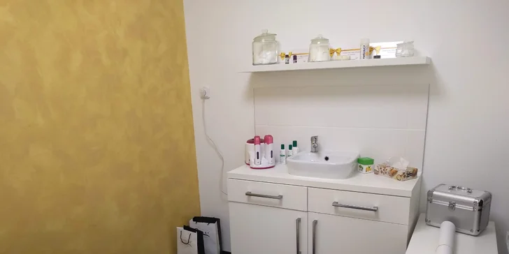 Prodloužení řas metodou řasa na řasu, v nabídce i kašmírové řasy