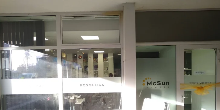 Prodloužení řas metodou řasa na řasu, v nabídce i kašmírové řasy