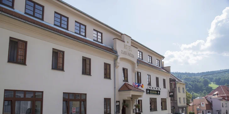 Třídenní relax na Šumavě: Ubytování se snídaní, lyžování, cyklistika i turistika