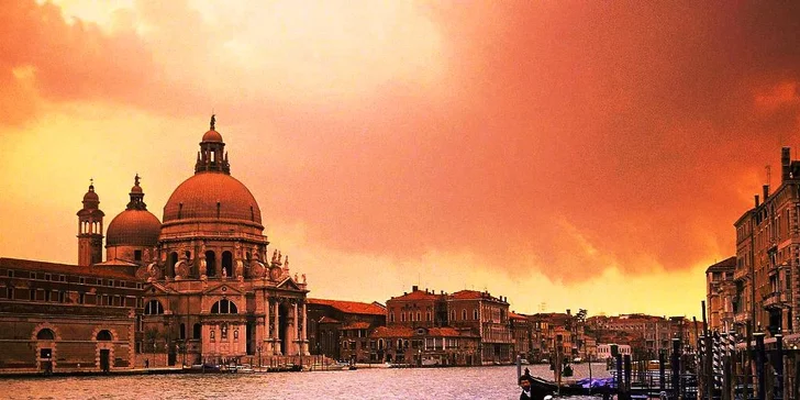 1 den na na italské pláži u moře nebo v Benátkách