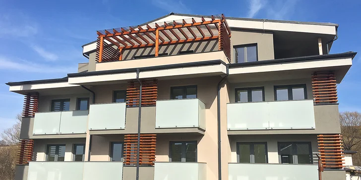 Relax s kouzlem Mrtvého moře: apartmány s terasou v těsné blízkosti Římských lázní i termálů