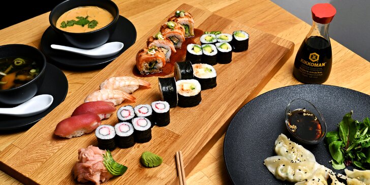 Degustační menu pro 2 v moderní japonské restauraci: sushi, polévka i Gyoza