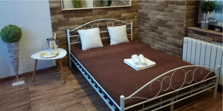 2 hodiny v privátním wellness centru s vířivkou i saunou a třeba i sektem