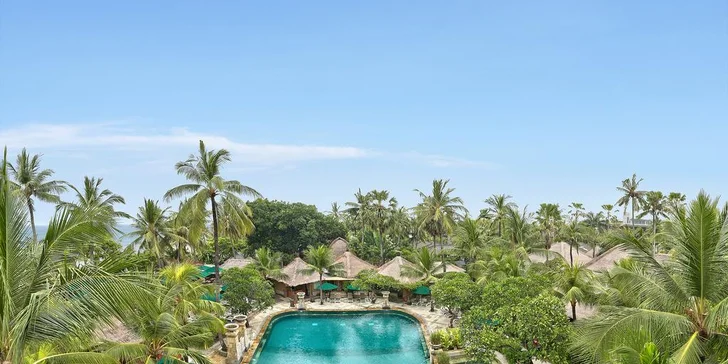 Překrásný 4* hotel na Bali: 6–12 nocí, snídaně, 2 bazény, wellness a fitness