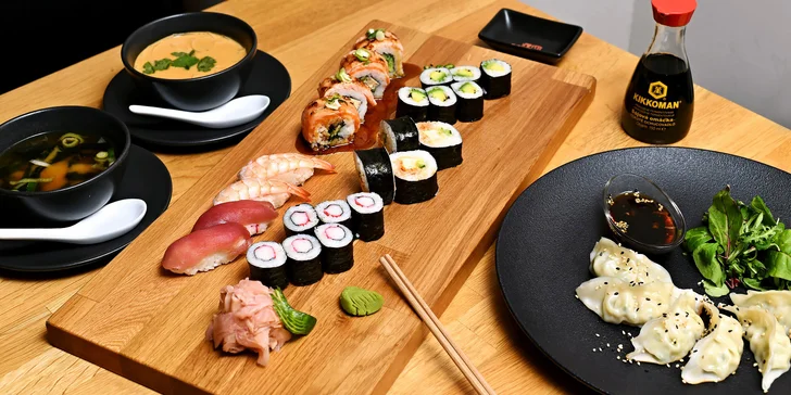 Degustační menu pro 2 v moderní japonské restauraci: sushi, polévka i Gyoza
